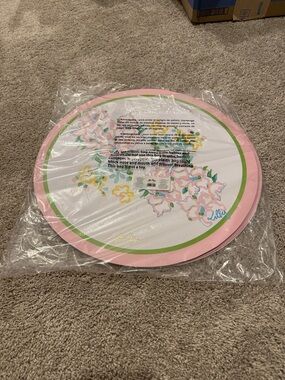 Lilly Pulitzer Pink and Green Floral Round Placemat set of 4